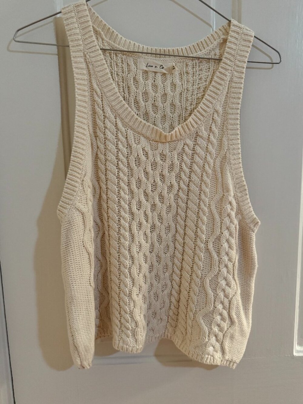 Leia & Co Cream Cotton Cable Knit Sweater, Size Medium